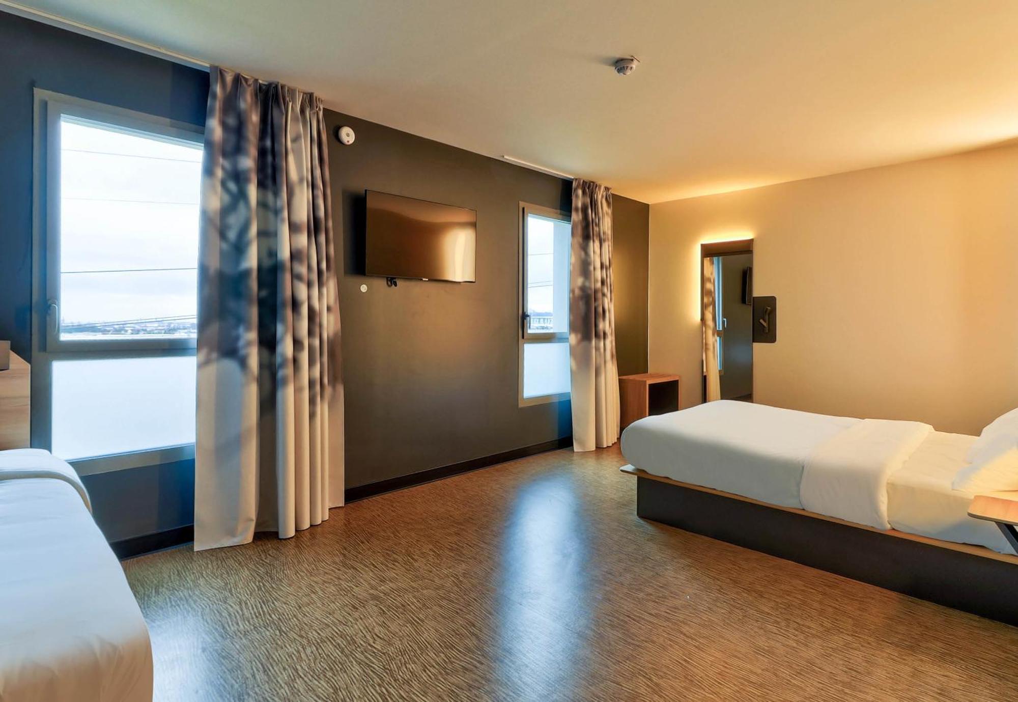 B&B Hotel Dijon Valmy Toison D'Or エクステリア 写真